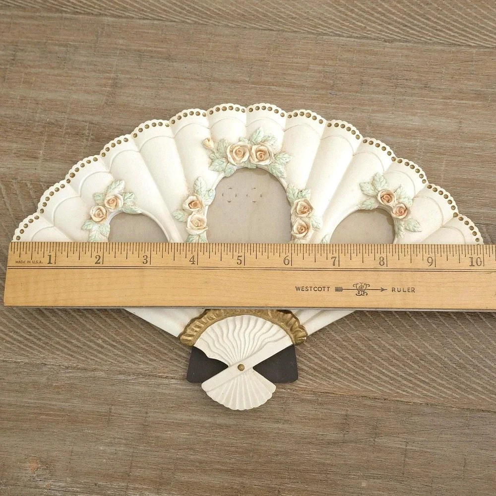 Vintage Fan Shaped Roses Picture‎ Frame with Easel back